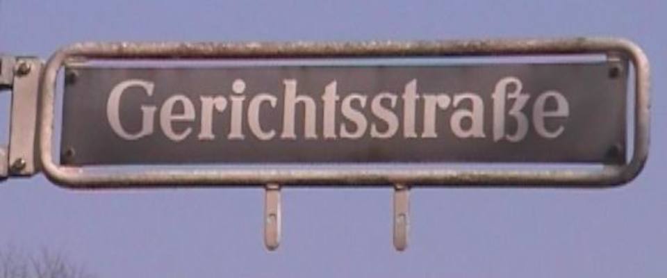 Schild Gerichtsstr 1