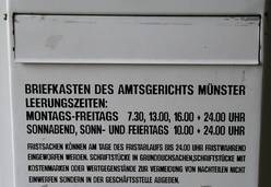 Hinweise auf dem Nachtbriefkasten Hinweise auf dem Nachtbriefkasten